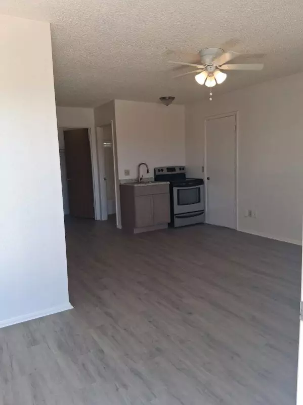 506 N San Marcos Dr photo 5