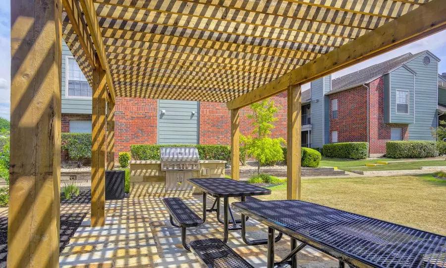 11606 Metric Boulevard, Austin, TX 78758 photo 5