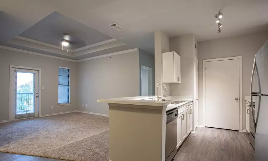 12007 Dessau Road, Austin, TX 78754 photo 2
