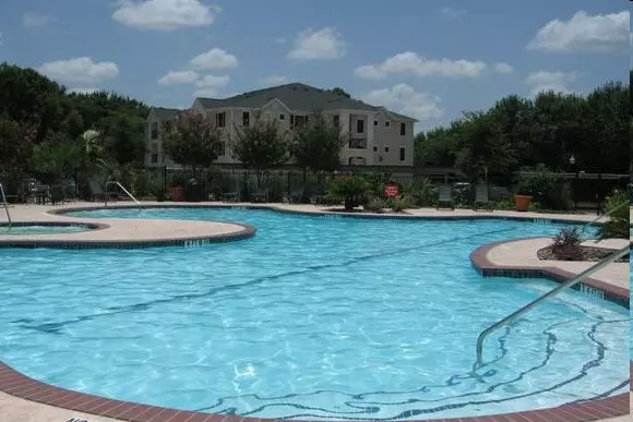 1307 Crossing Place, Austin, TX 78741 photo 4