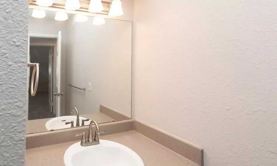 1506 East Riverside Drive, Austin, TX 78741 photo 3
