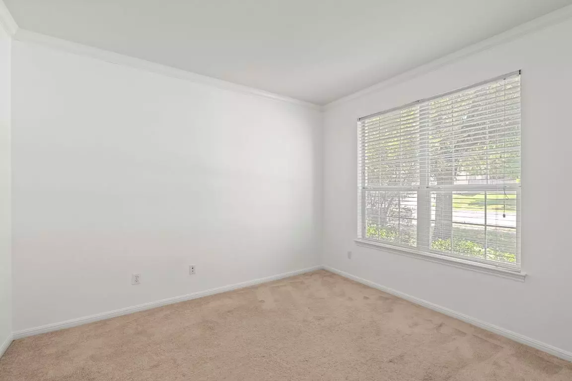 16304 Fincastle Drive, Austin, TX 78717 photo 5