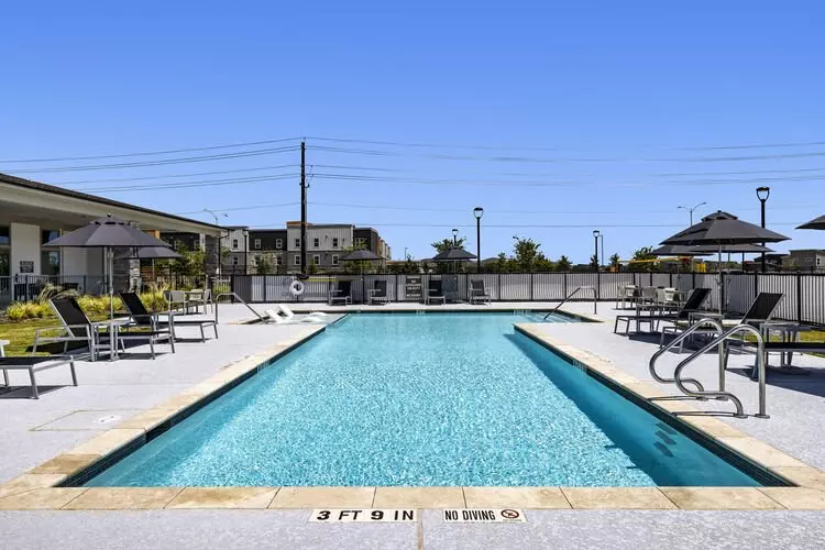 2000 East Slaughter Lane, Austin, TX 78747 photo 2