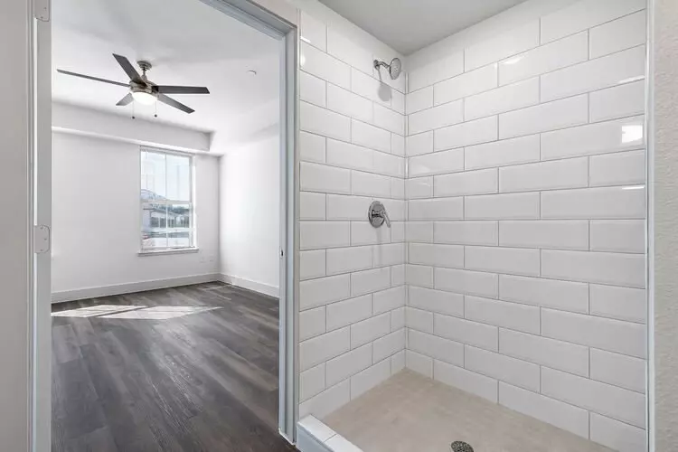 2000 East Slaughter Lane, Austin, TX 78747 photo 4