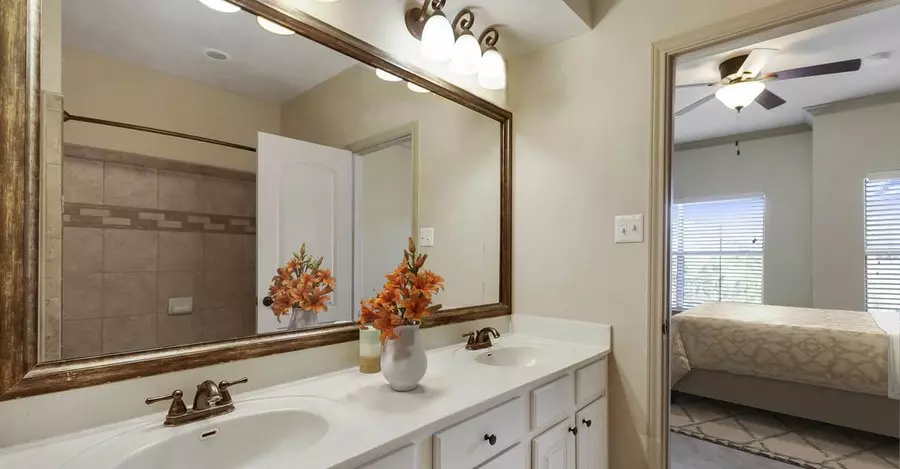 2722 Barton Creek Boulevard, Austin, TX 78735 photo 5