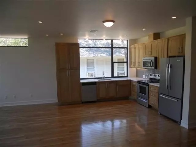 2800 San Pedro Street, Austin, TX 78705 photo 4