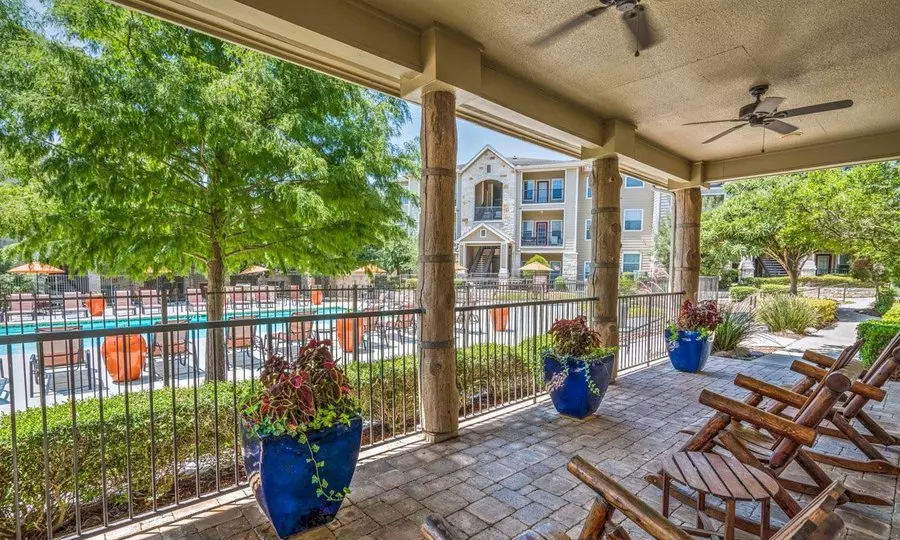 339 East Slaughter Lane, Austin, TX 78744 photo 3