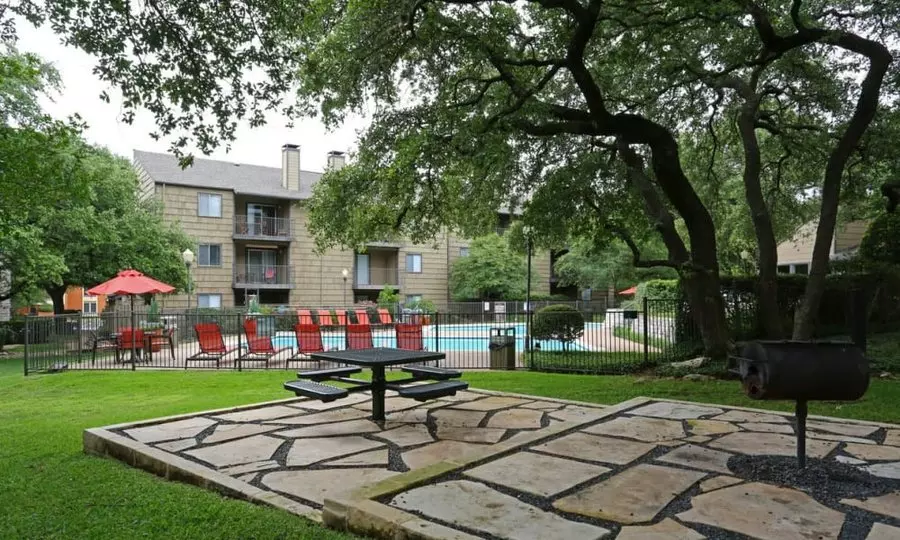 3606 Greystone Drive, Austin, TX 78731 photo 5