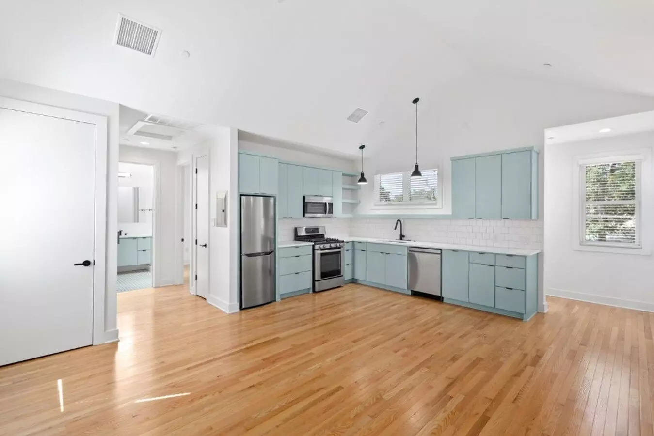 4006 Avenue C Unit D photo 2