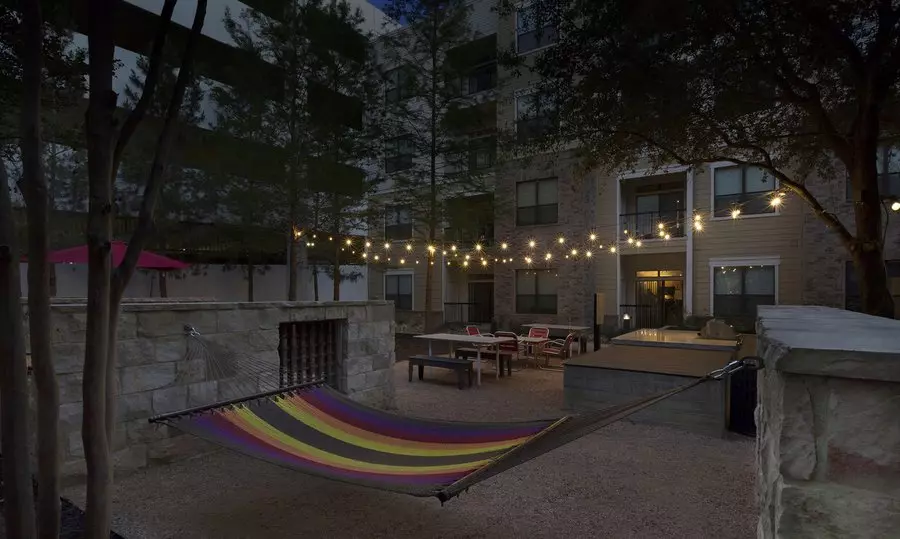 4606 Mueller Boulevard, Austin, TX 78723 photo 4