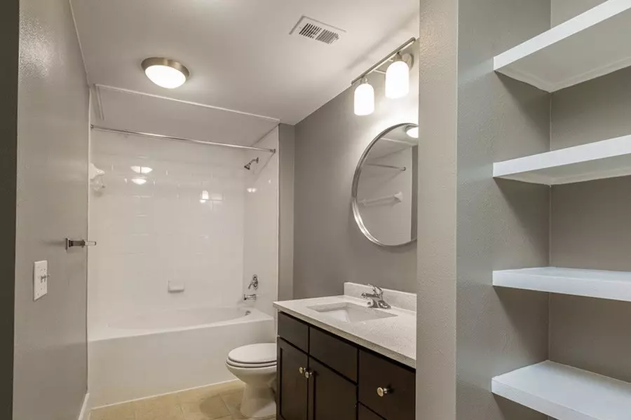 5767 Lawnmont Avenue, Austin, TX 78756 photo 4