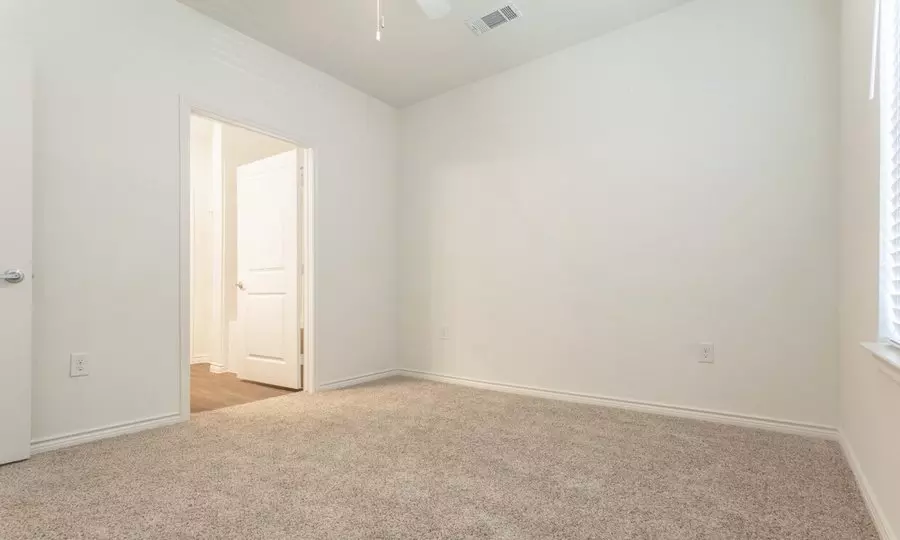 6615 Mckinney Falls Parkway, Austin, TX 78744 photo 5