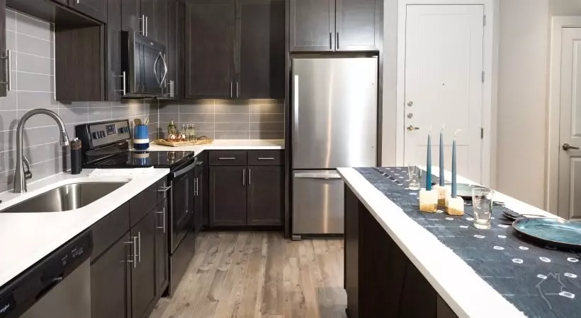 6929 Airport Boulevard, Austin, TX 78752 photo 3