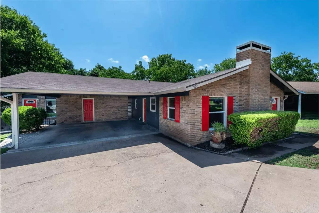 7107 Dan-jean Dr photo 2