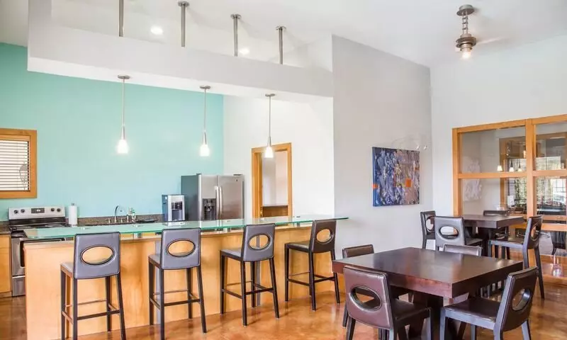 7607 Rialto Boulevard, Austin, TX 78735 photo 2