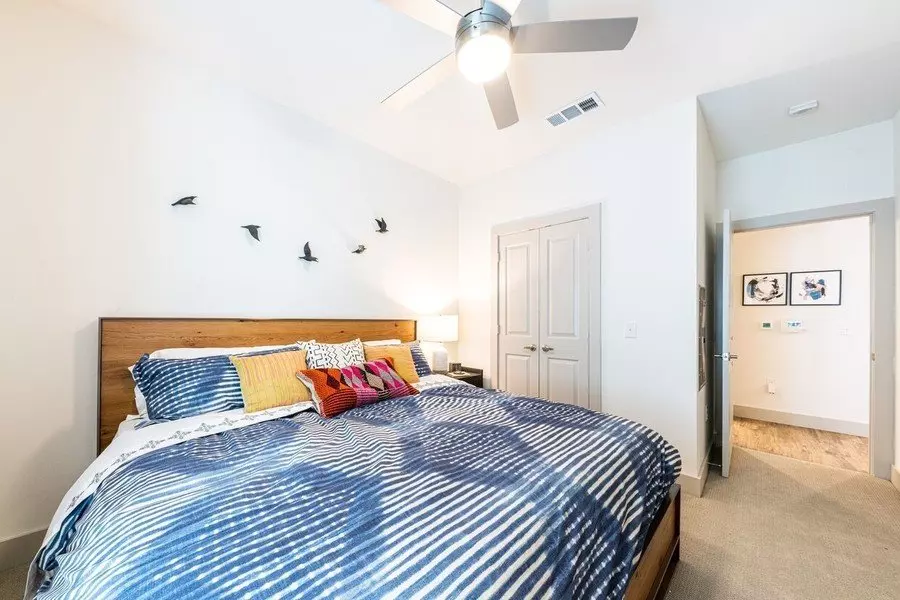 7900 South Congress Avenue, Austin, TX 78745 photo 4