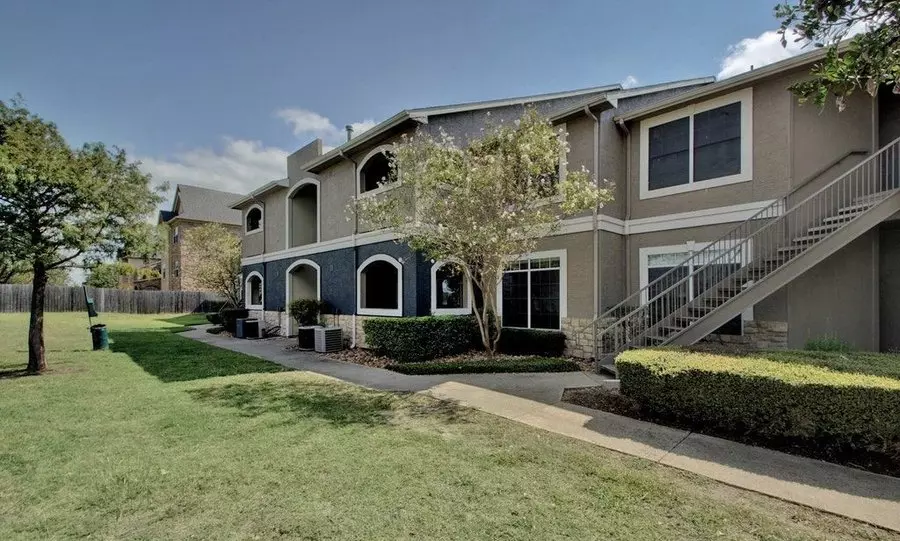 8060 Exchange Drive, Austin, TX 78754 photo 5