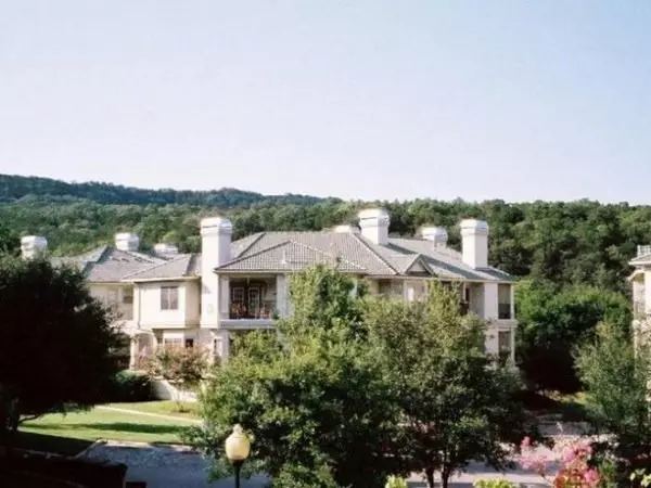8107 Mesa Drive, Austin, TX 78759 photo 2