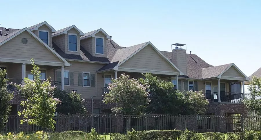 8512 Brodie Lane, Austin, TX 78745 photo 4