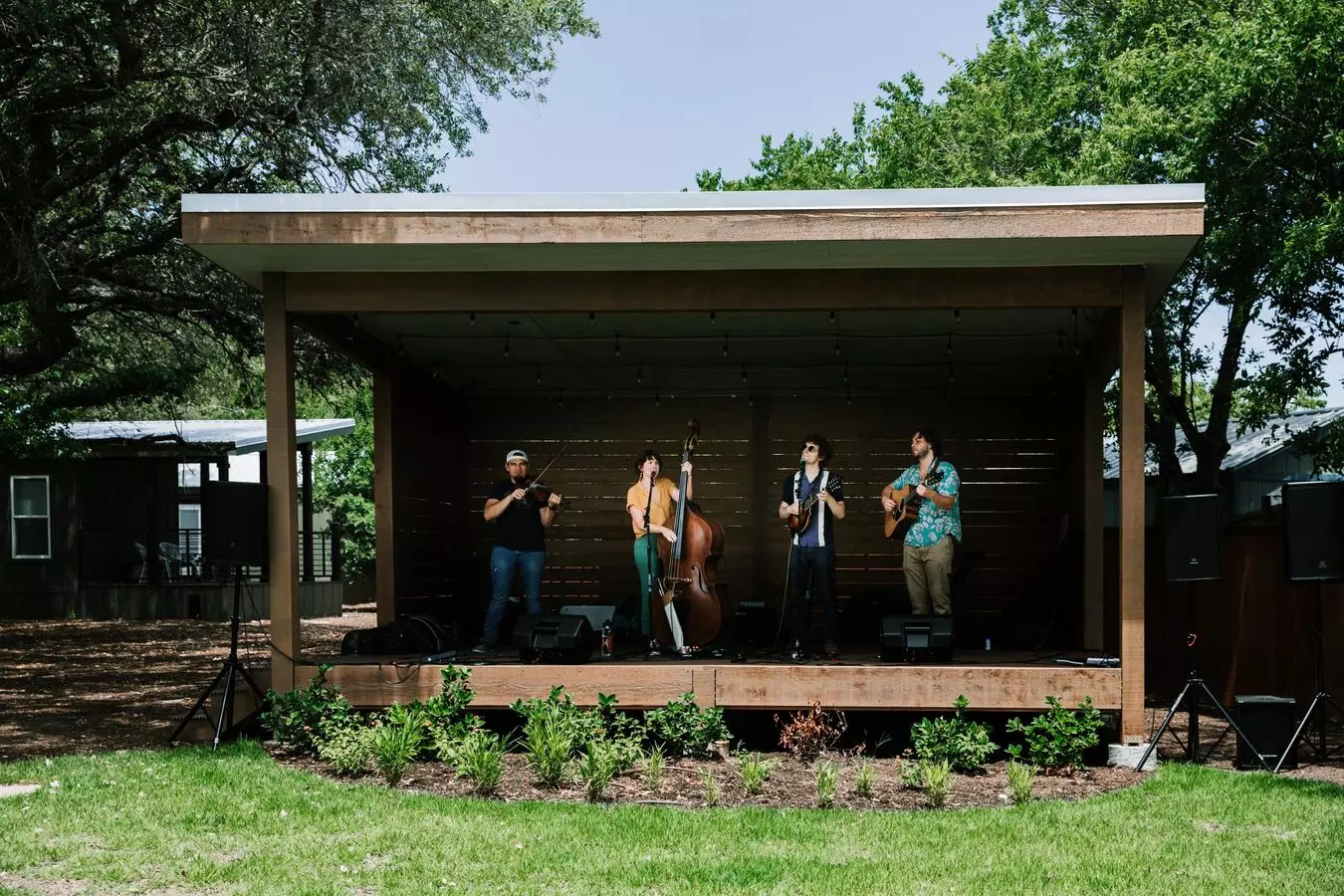 Casata Austin photo 3