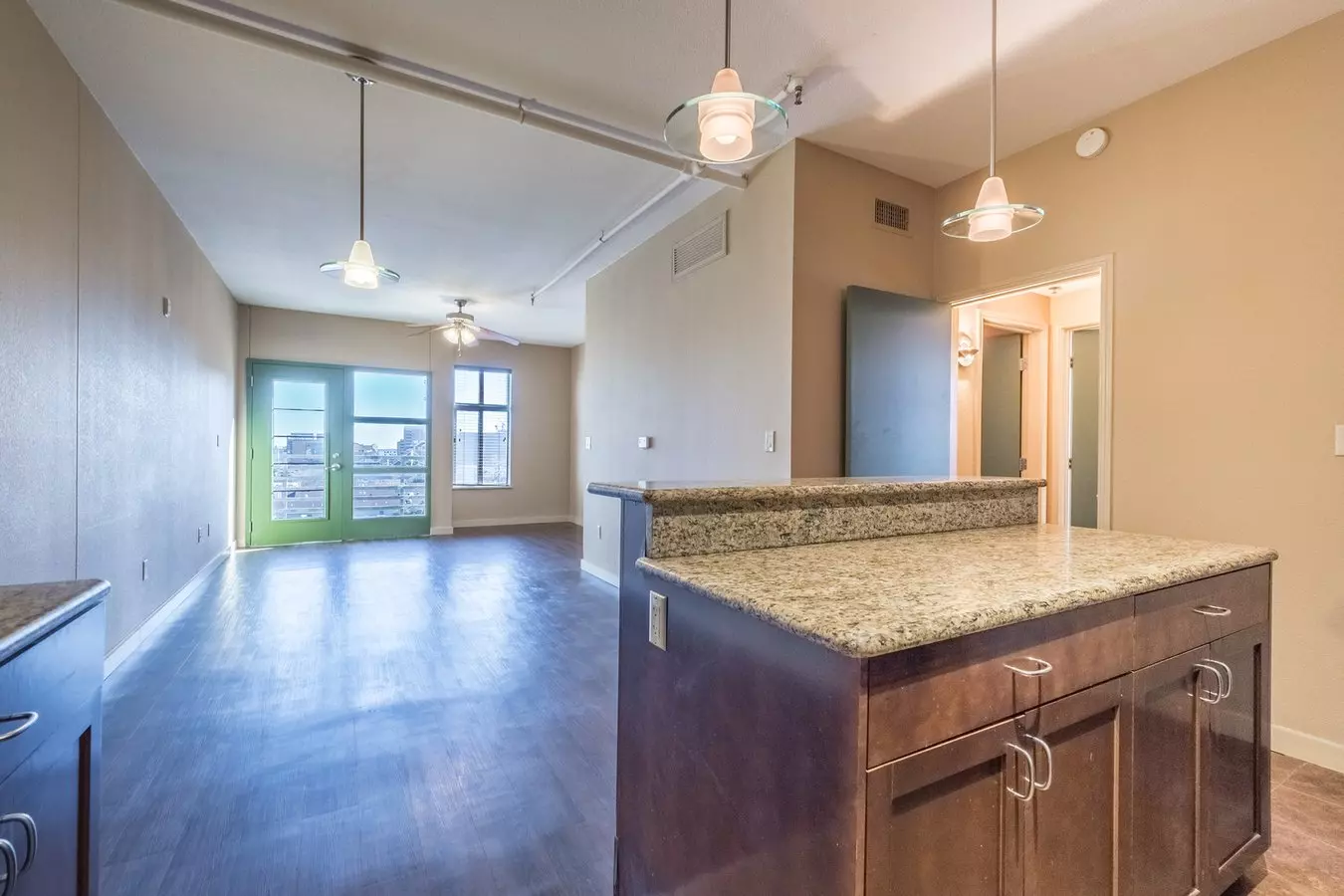 711 W 26th St Austin, TX 78705 photo 3