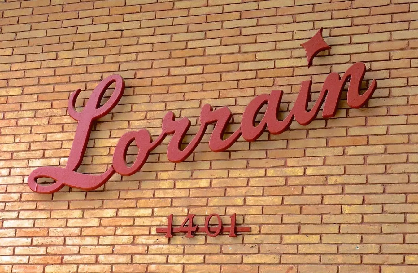 Lorrain photo 2