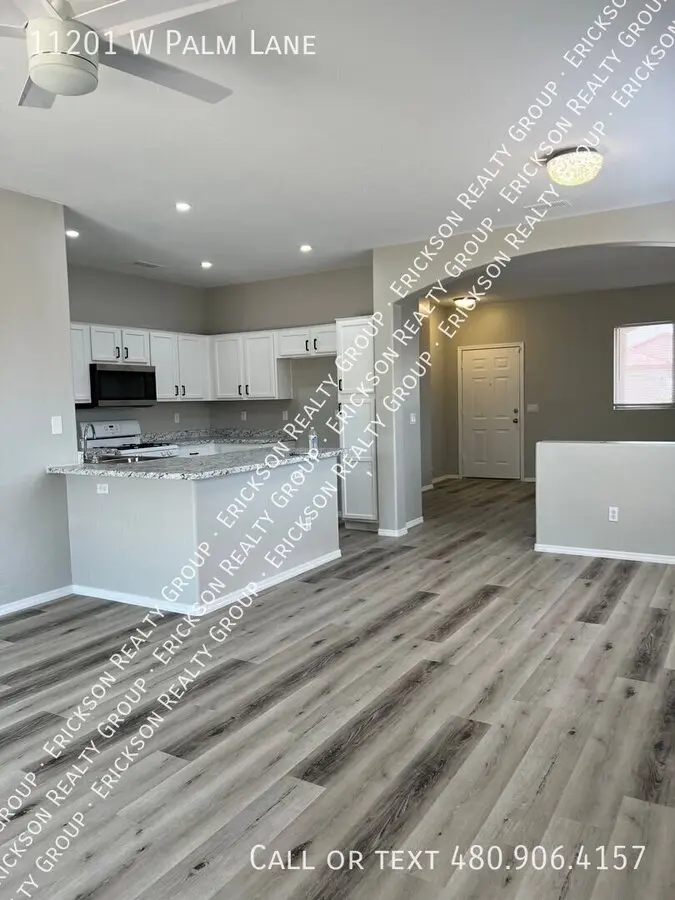 11201 W Palm Ln Avondale, AZ 85392 photo 4