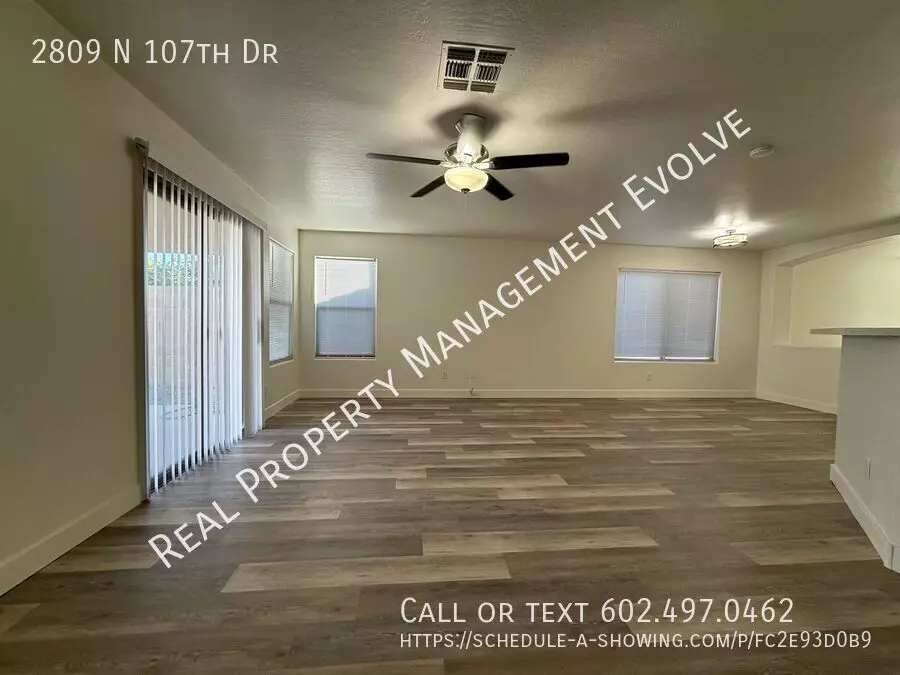 2809 North 107th Drive, Avondale, AZ 85392 photo 5