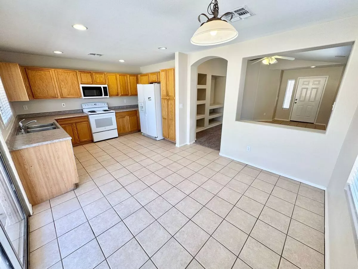35 N 123rd Dr Avondale, AZ 85323 photo 5