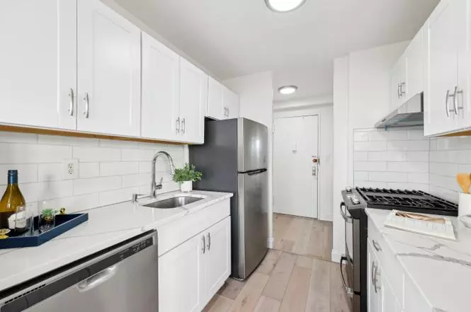 Charming 1br Apartment In A Quiet Neighborhood photo 4