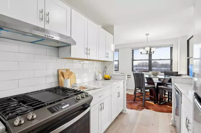 Charming 1br Apartment In A Quiet Neighborhood photo 3