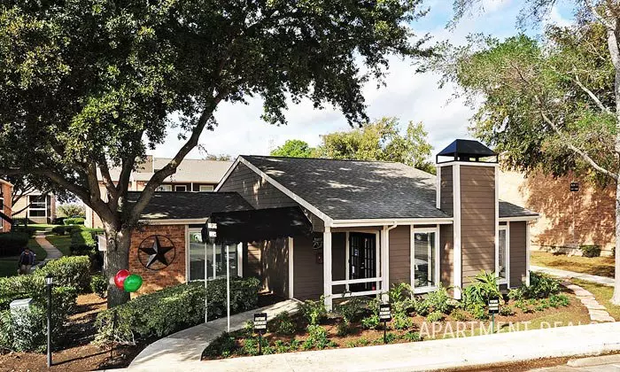 3409 Garth Road, Baytown, TX 77521 photo 2