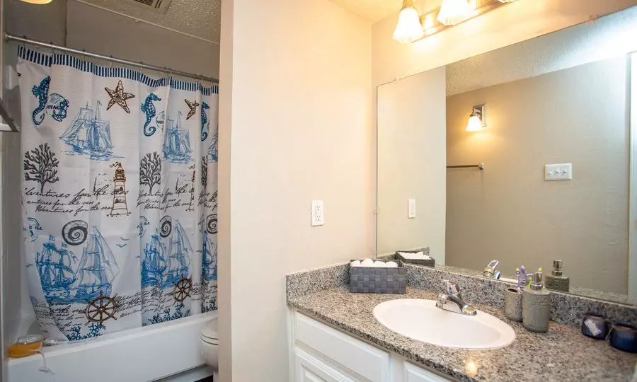 1450 Shady Lane, Bedford, TX 76021 photo 3