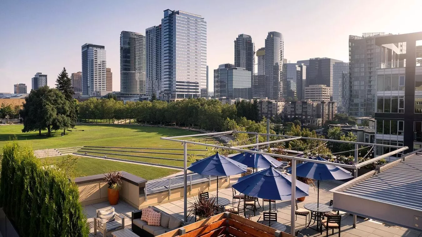 Blu Bellevue photo 5