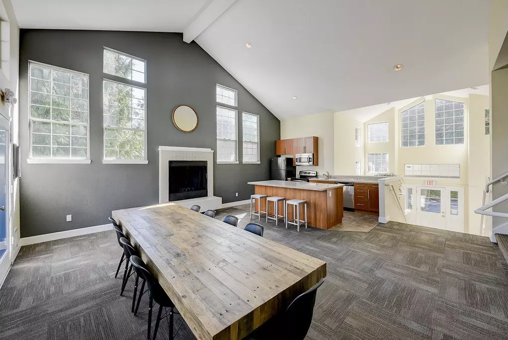 Sammamish View photo 5
