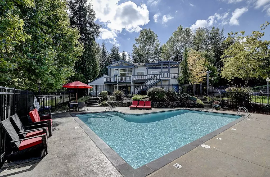 Sammamish View photo 3