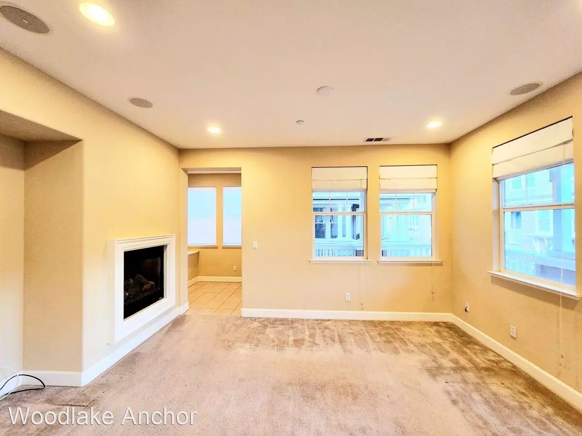 500 Live Oak Way, Belmont, CA 94002 photo 2