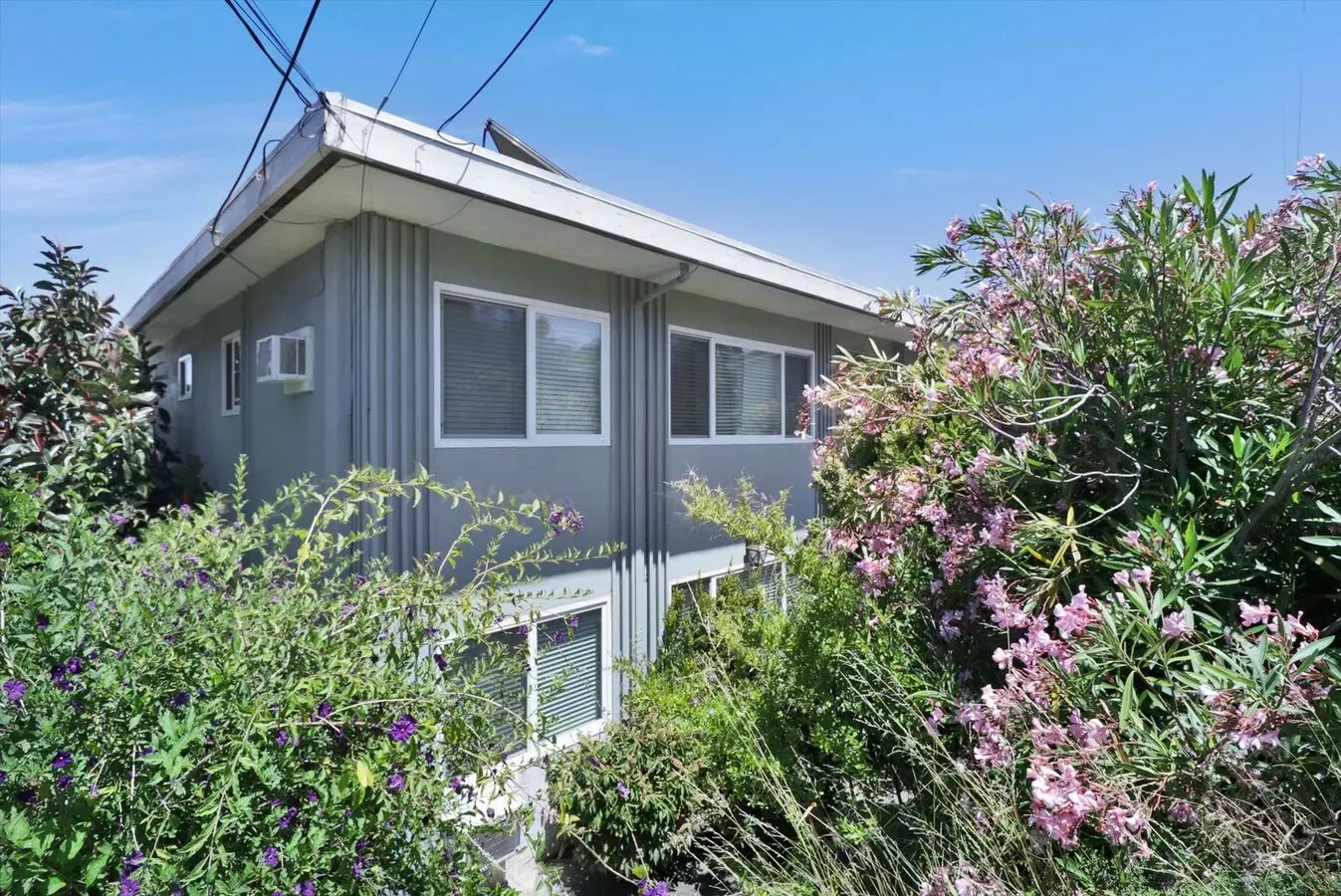 1621  6th Avenue photo 5