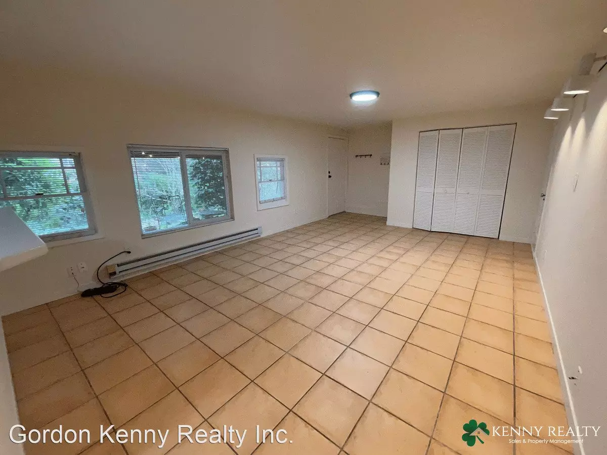 2351 Lyall Way, Belmont, CA 94002 photo 3