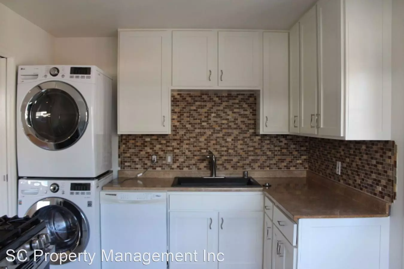 Belmont Duplex 2 Bedroom 1 Bath OPEN Tues 8/20 5:00 - 5:30 pm photo 3