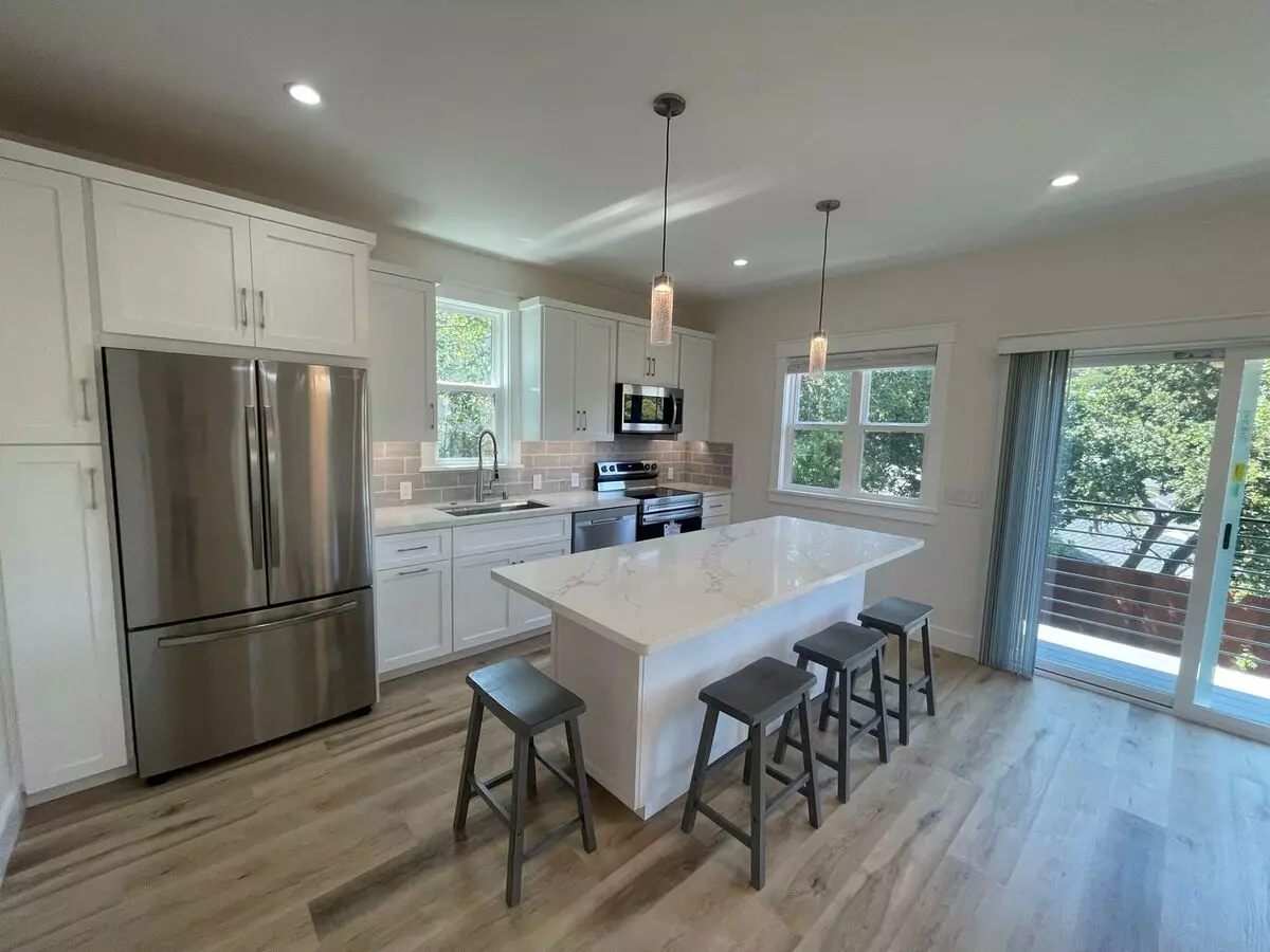2803 San Juan Boulevard, Belmont, CA 94002 photo 2