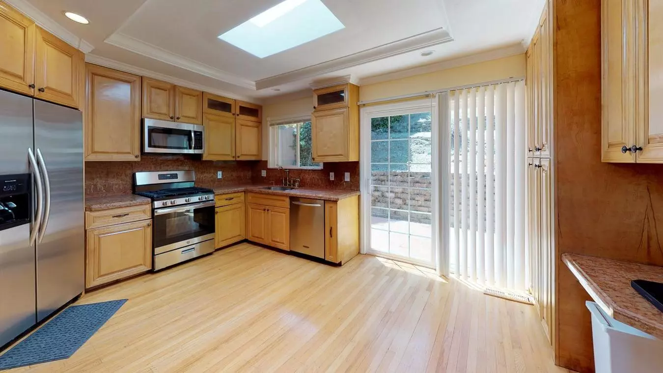 1618 King Street, Belmont, CA 94002 photo 5
