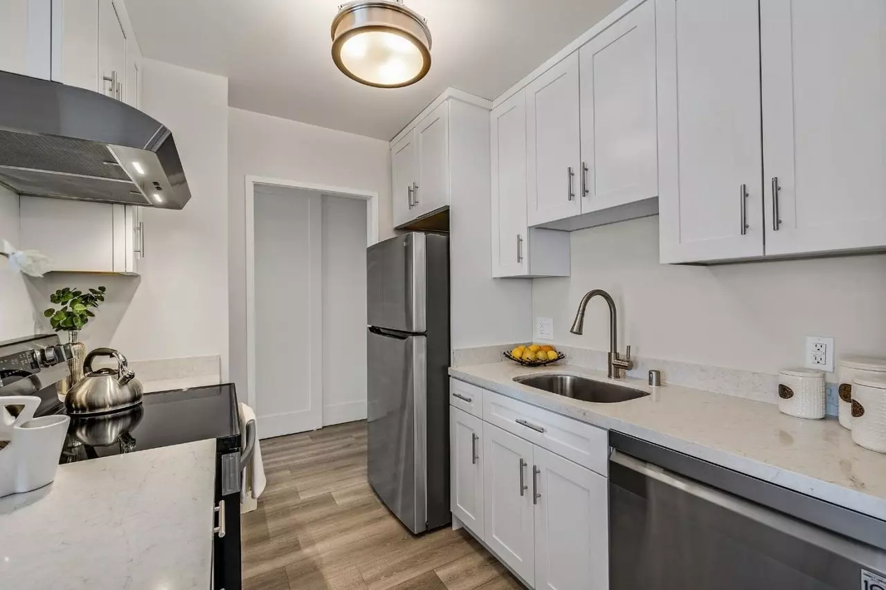 300 Davey Glen Rd #3703 photo 5