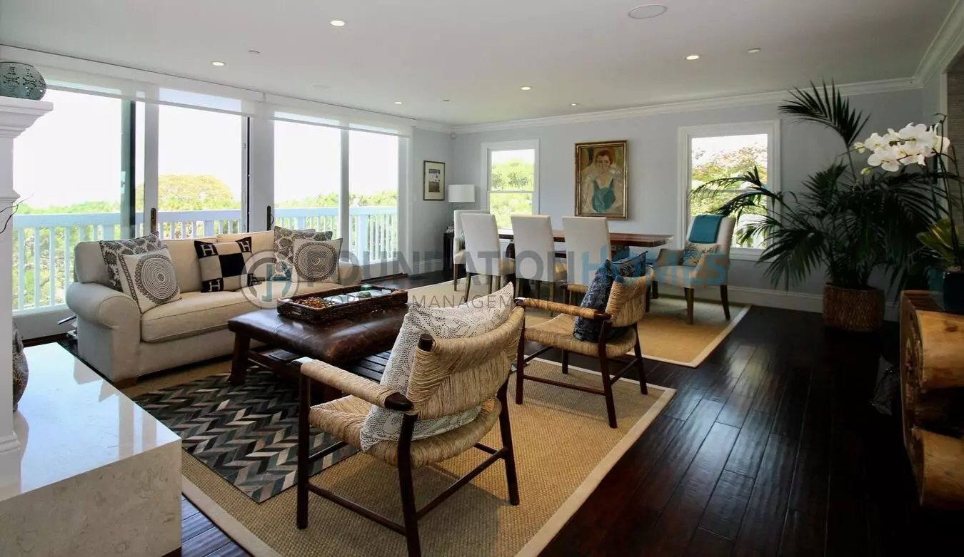 Luxury Rental In Seafirth Estates! Bay Views! Salt Water Pool! Beach Access! Foundation photo 3