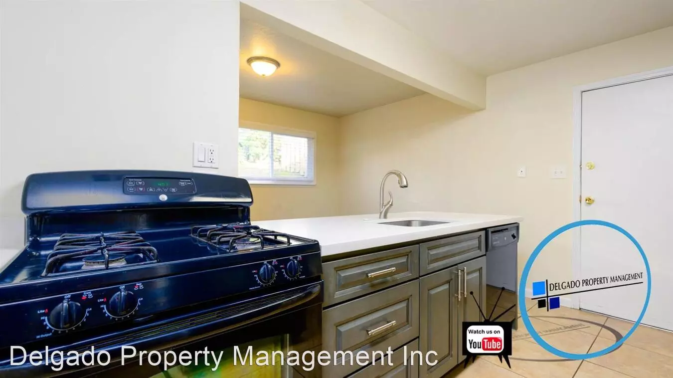 408 E O St, Benicia (Apartment) photo 4