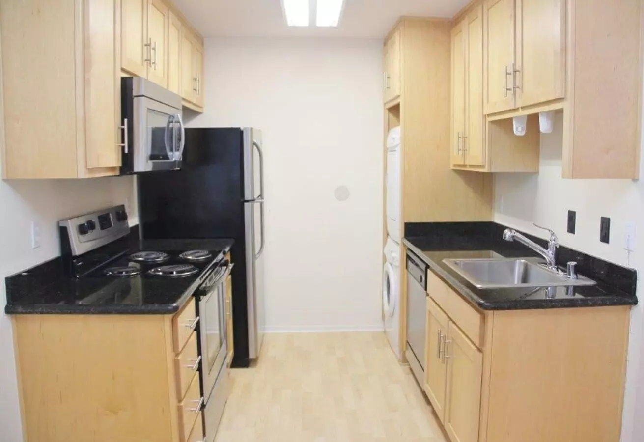900 Cambridge Dr Benicia, CA 94510 photo 4