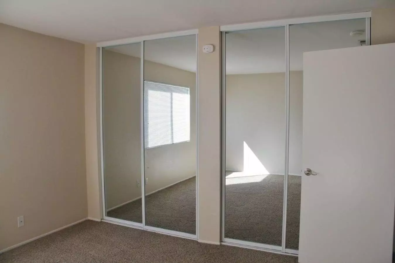900 Cambridge Dr Benicia, CA 94510 photo 3