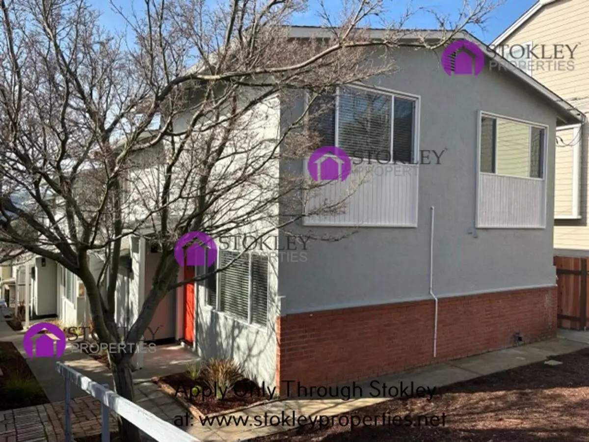 E N St 652-658 (dnd) photo 3