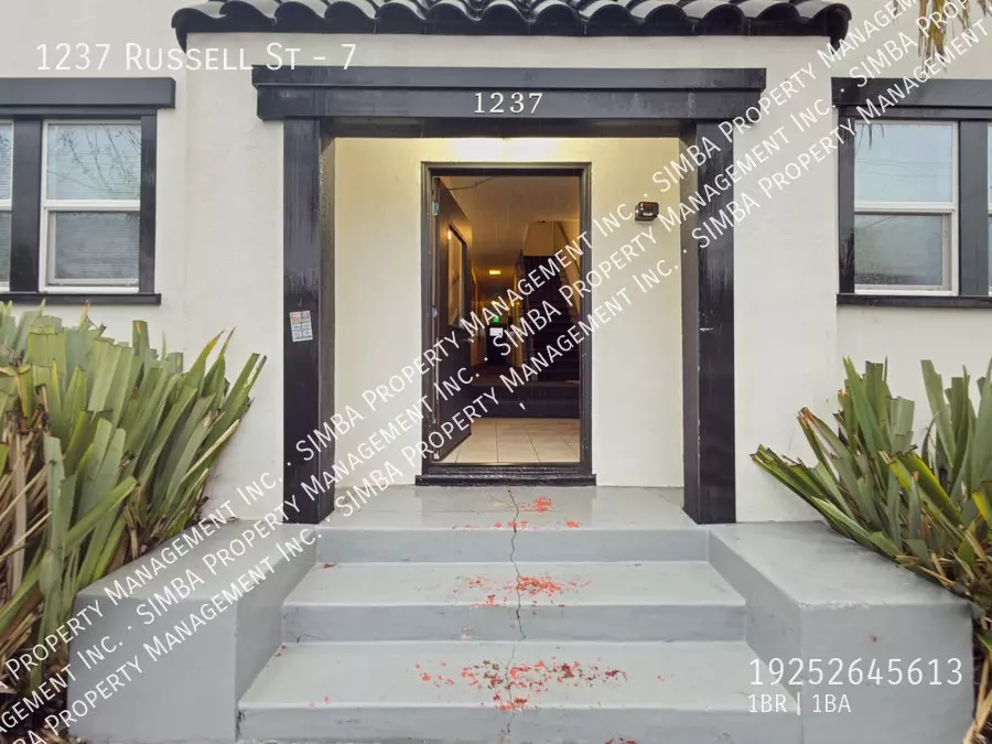 1237 Russell Street, Berkeley, CA 94702 photo 4