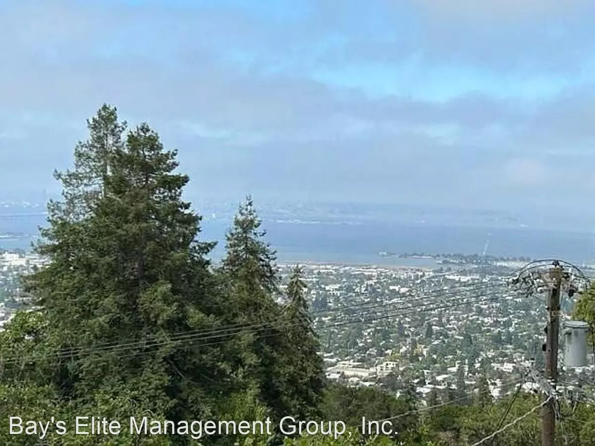 1285 Campus Drive, Berkeley, CA 94708 photo 4